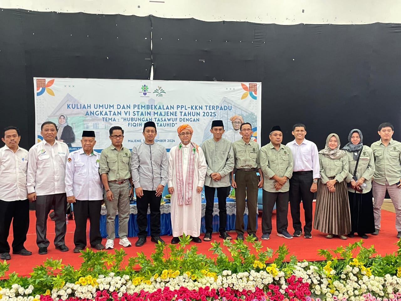 Syekh Sidi KH. Rohimuddin Nawawi Al-Bantany menjadi Pemateri dalam Pembekalan PPL-KKN Terpadu 2025