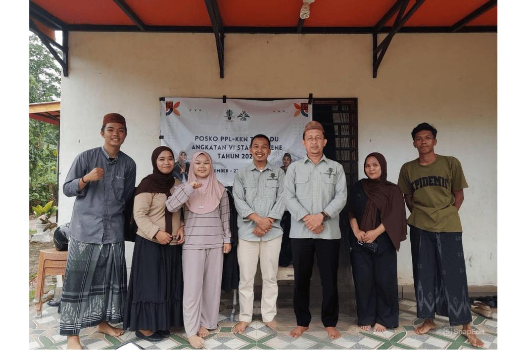 Pimpinan STAIN Majene Melakukan Monev PPL-KKN Di KUA Anreapi, Polewali Mandar